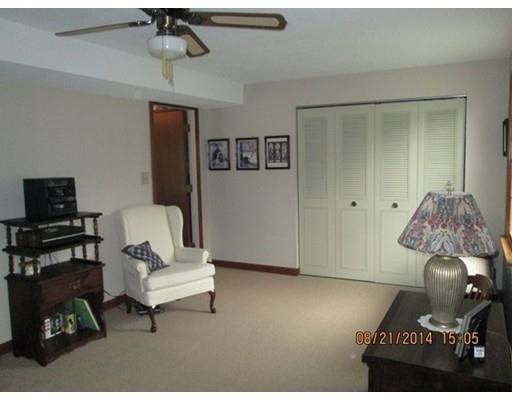 46 Nutmeg Cir, Chicopee, MA 01020 photo 21
