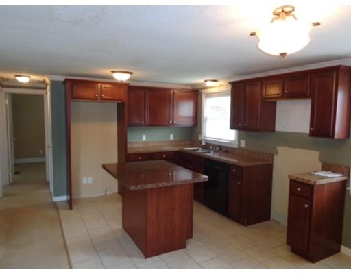 197 Mallowhill, Springfield, MA 01129 photo 4
