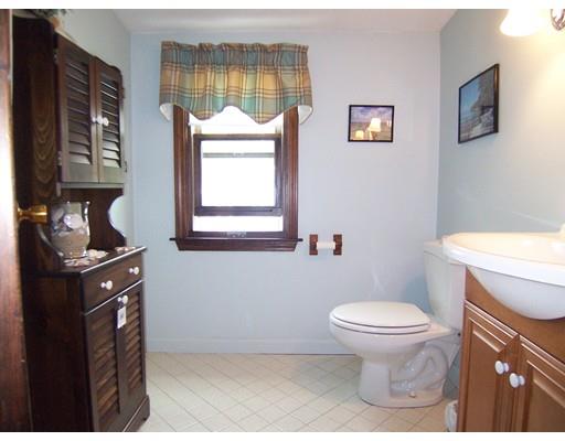 24 Hillcrest Ave, Beverly, MA 01915 photo 14