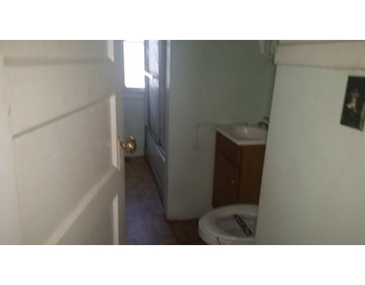 32 Edgemont St, Springfield, MA 01109 photo 14