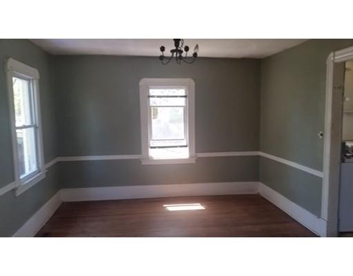 32 Edgemont St, Springfield, MA 01109 photo 6