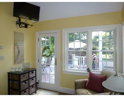 58 Wenham St, Danvers, MA 01923 photo 23