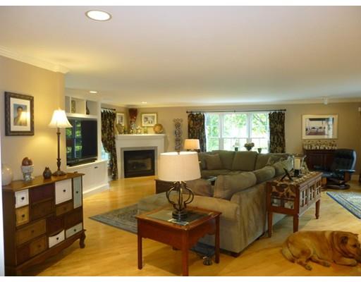 58 Wenham St, Danvers, MA 01923 photo 27