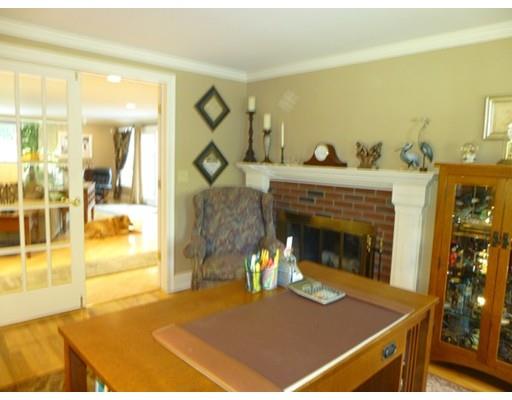58 Wenham St, Danvers, MA 01923 photo 25