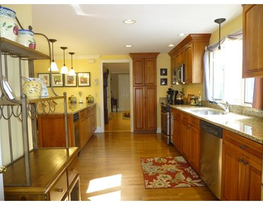 58 Wenham St, Danvers, MA 01923 photo 18