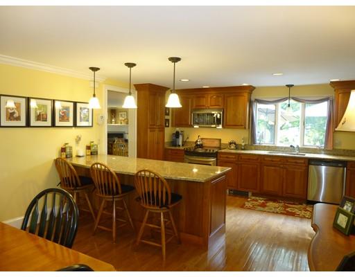 58 Wenham St, Danvers, MA 01923 photo 21