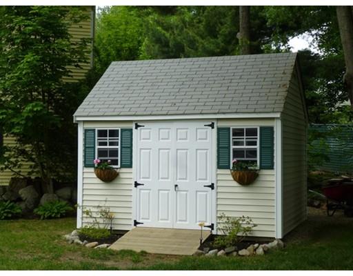 58 Wenham St, Danvers, MA 01923 photo 8