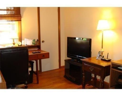 119 Garnet St, Springfield, MA 01129 photo 15