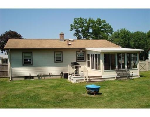 119 Garnet St, Springfield, MA 01129 photo 23