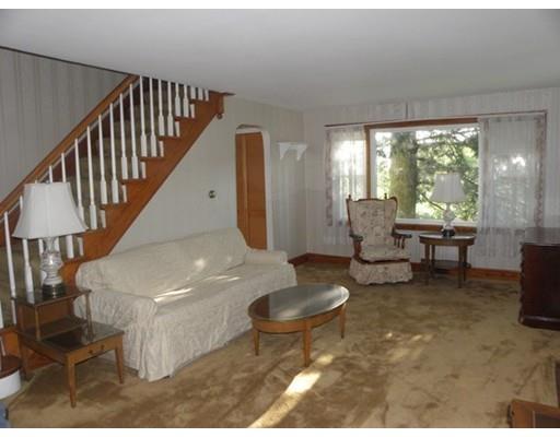 48 Fox St, Dracut, MA 01826 photo 7