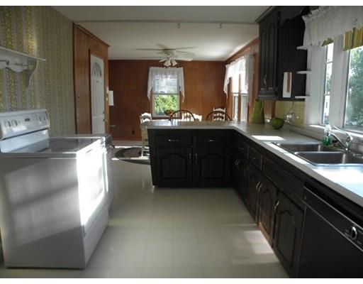 48 Fox St, Dracut, MA 01826 photo 3
