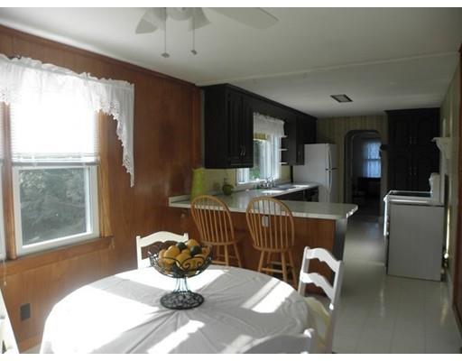 48 Fox St, Dracut, MA 01826 photo 4