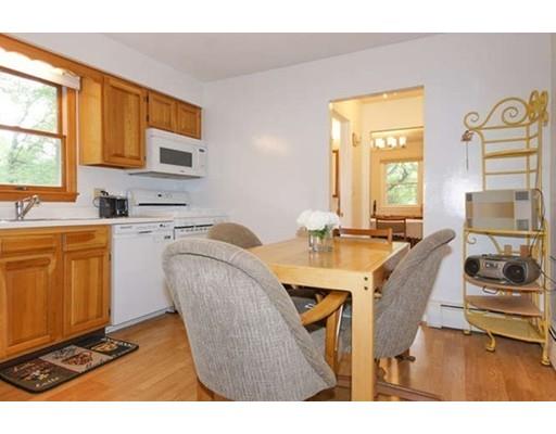 22 Simpson Dr, Framingham, MA 01701 photo 2