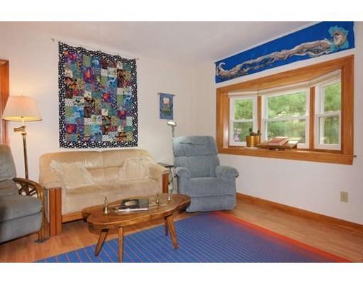 22 Simpson Dr, Framingham, MA 01701 photo 9
