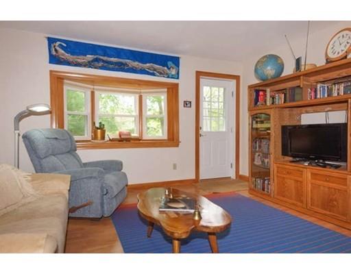 22 Simpson Dr, Framingham, MA 01701 photo 10