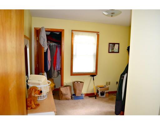 80 Seneca St, Springfield, MA 01151 photo 10