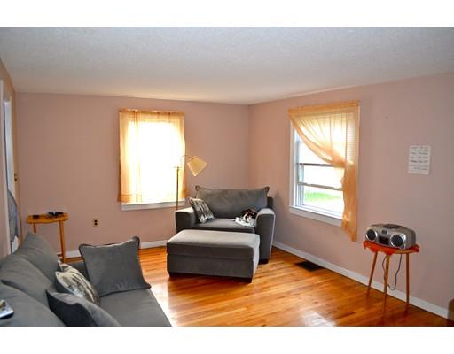 80 Seneca St, Springfield, MA 01151 photo 14