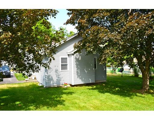 80 Seneca St, Springfield, MA 01151 photo 4