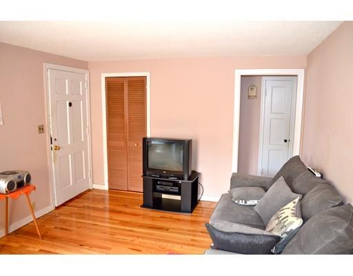 80 Seneca St, Springfield, MA 01151 photo 13