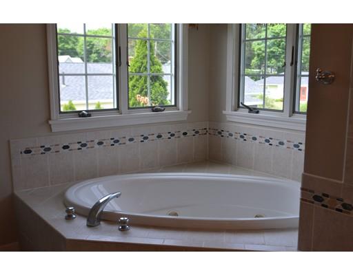 4 Waring Rd, Natick, MA 01760 photo 12
