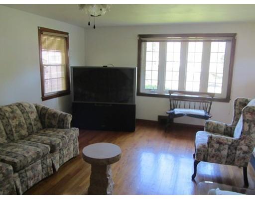 15 Kenway Dr, Springfield, MA 01104 photo 16