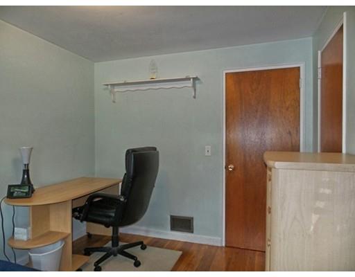 4 Edgemont Ave, Reading, MA 01867 photo 16