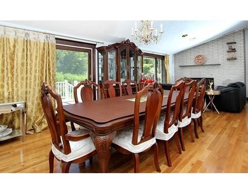 2 Highmeadow Rd, Weston, MA 02493 photo 8
