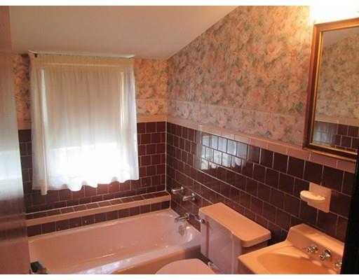35 Mitchell St, Randolph, MA 02368 photo 10