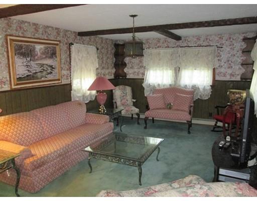 35 Mitchell St, Randolph, MA 02368 photo 5