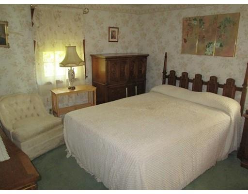 35 Mitchell St, Randolph, MA 02368 photo 9