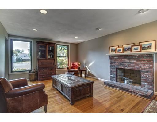 8 Brewster Dr, Needham, MA 02492 photo 7