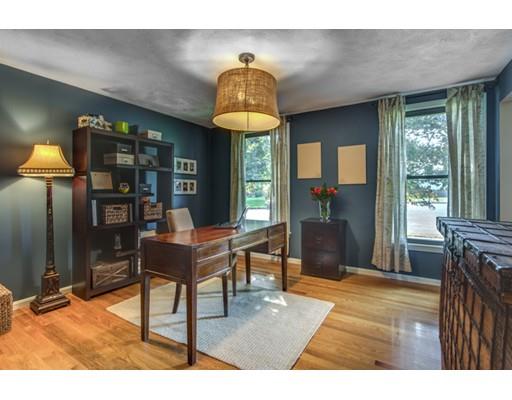 8 Brewster Dr, Needham, MA 02492 photo 9