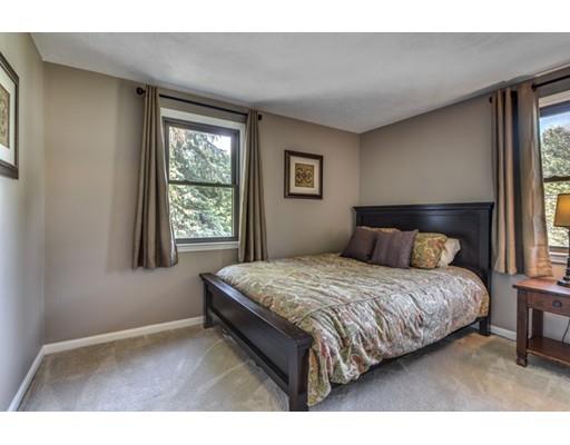 8 Brewster Dr, Needham, MA 02492 photo 16
