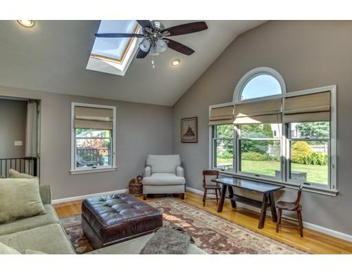 8 Brewster Dr, Needham, MA 02492 photo 11