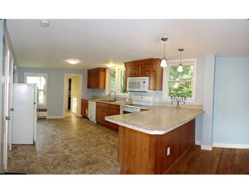 62 Triangle St, Amherst, MA 01002 photo 4