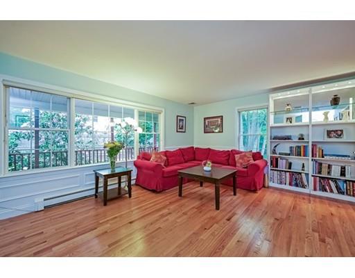 15 Rosegate Rd, Needham, MA 02494 photo 2