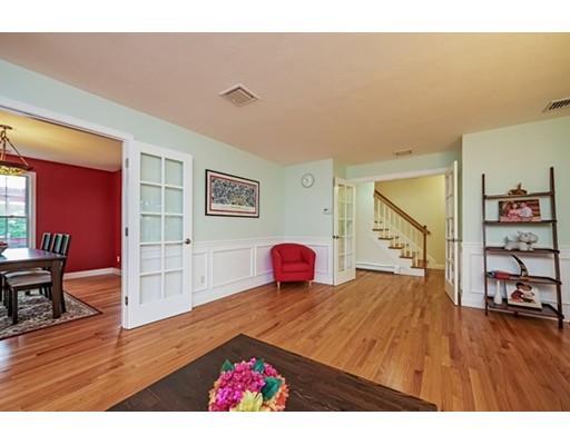 15 Rosegate Rd, Needham, MA 02494 photo 5