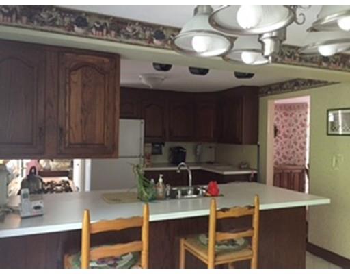 31 Epping St, Arlington, MA 02474 photo 4