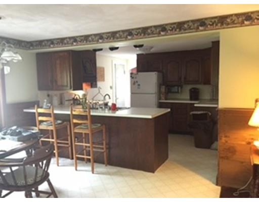 31 Epping St, Arlington, MA 02474 photo 3