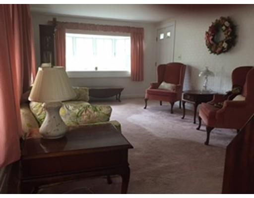 31 Epping St, Arlington, MA 02474 photo 10