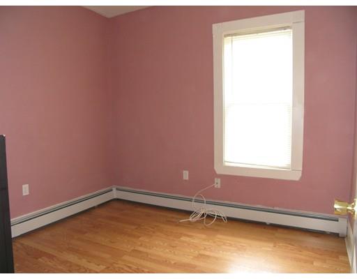 42 Peckham St, Fall River, MA 02724 photo 8