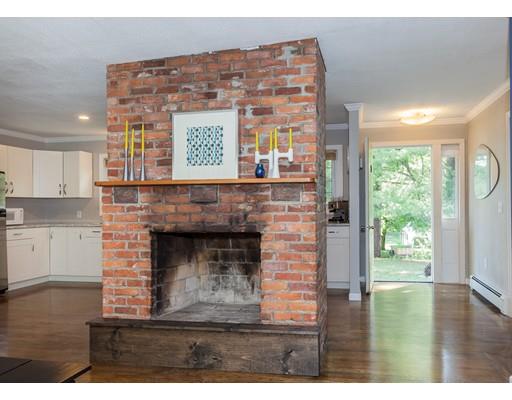132 Strong St, Easthampton, MA 01027 photo 7
