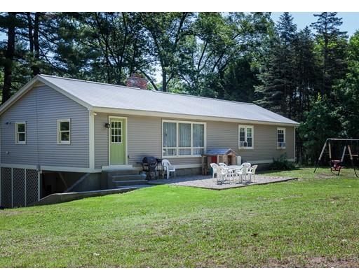 132 Strong St, Easthampton, MA 01027 photo 4