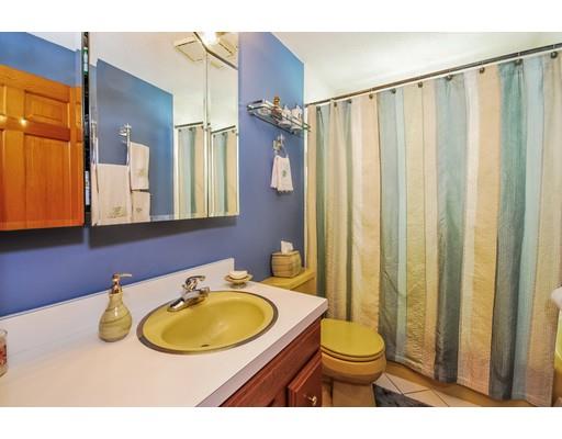 190 Mcgowan St, Fall River, MA 02723 photo 13