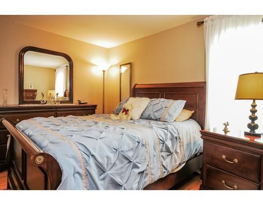 190 Mcgowan St, Fall River, MA 02723 photo 12