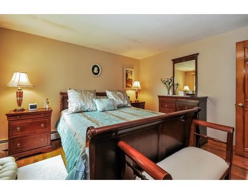 190 Mcgowan St, Fall River, MA 02723 photo 11