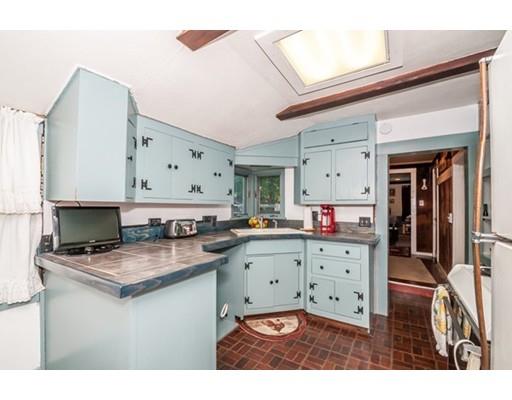 215 West St, Reading, MA 01867 photo 5