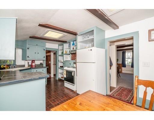 215 West St, Reading, MA 01867 photo 7