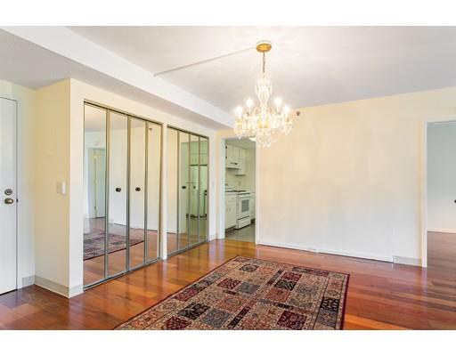 1731 Beacon #511, Brookline, MA 02445 photo 18