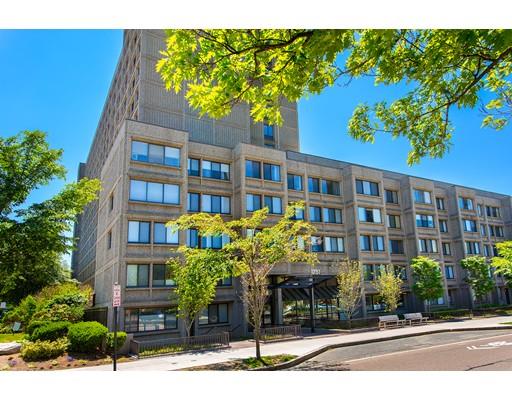 1731 Beacon #511, Brookline, MA 02445 photo 19